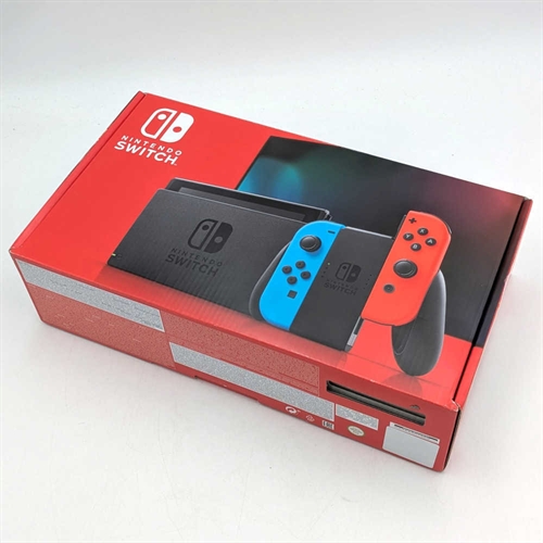 Nintendo Switch - Neon Blue & Neon Red - Konsol - Komplet I Æske - 2019 Model - SNR XKJ10007827050 (B Grade) (Genbrug)